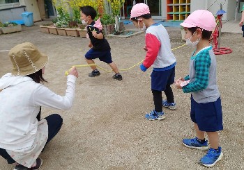 写真:3月18日　3歳もも組2