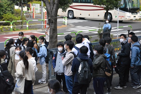 写真:3年　校外学習1