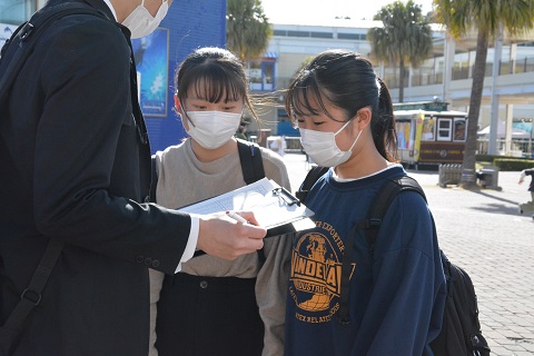 写真:3年　校外学習40