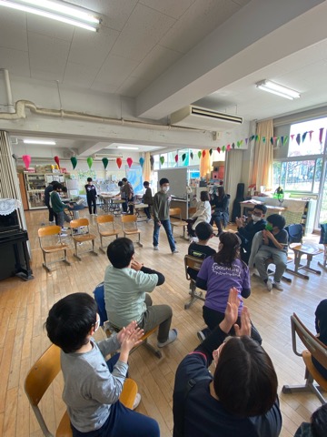 写真:卒業おめでとう会1