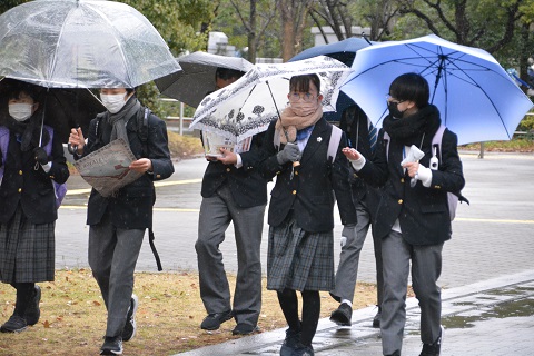 写真:1年　校外学習15