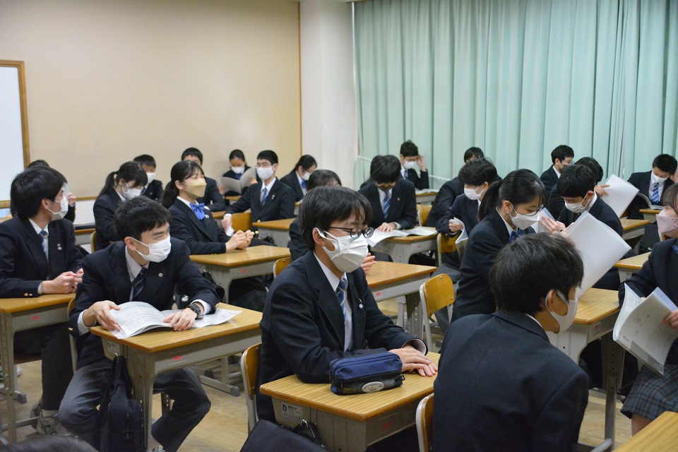 令和4年3月25日 最後の学活 第三中学校