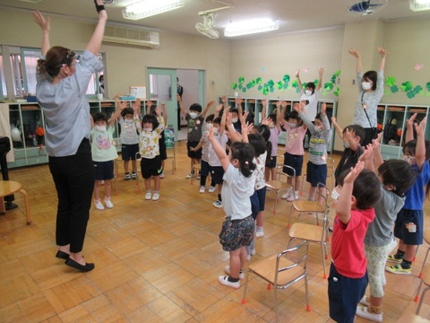 英語の踊り