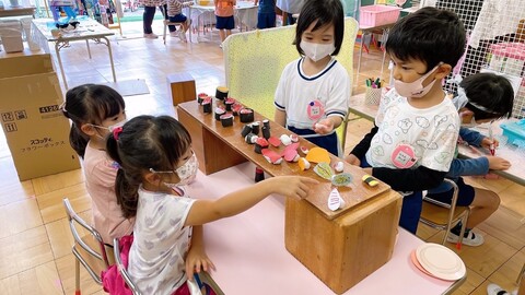お寿司屋さんごっこ1