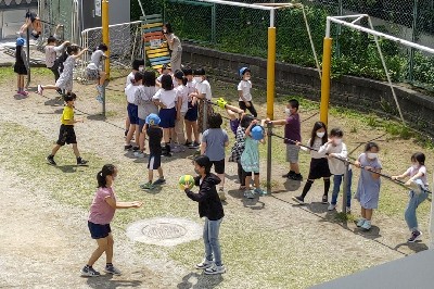 05