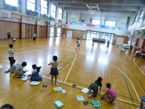 各班協力しながら活動しました。