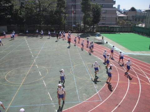 高学年の練習の様子