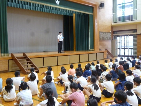 校長先生のお話と演技
