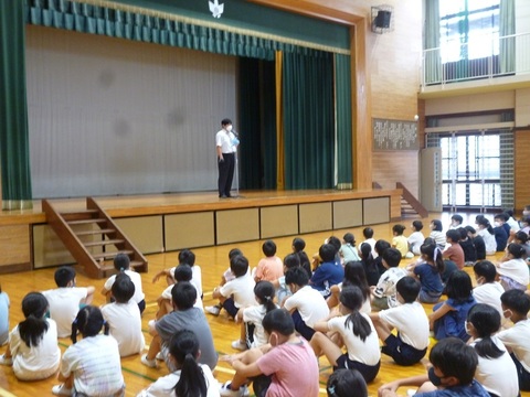 校長先生のお話と演技