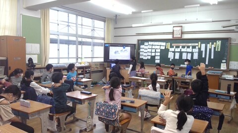 学級会の様子です。
