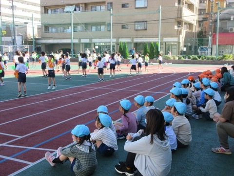 ひぐらし小学校1年生との交流