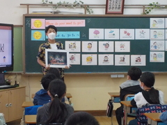 仮11月7日(月曜日)に5年1組で英語の研究授業が行われました。 単元名は「行ってみたい都道府県を伝えよう 」です。