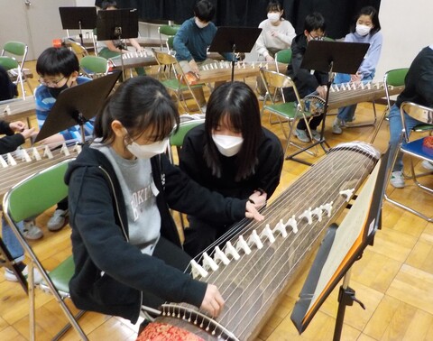 今年度もお箏教室をやりました。