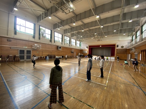 体育館遊びの様子です。