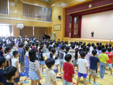 今年度2回目の音楽朝会を行いました。