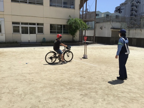 自動車安全運転1