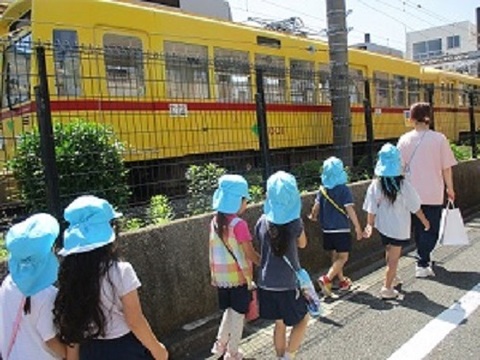 都電の営業所へいくところ