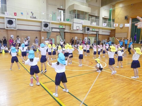 運動会開会式