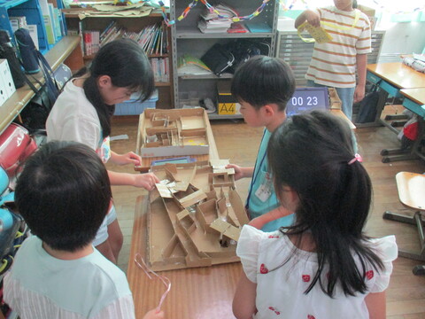 land12
