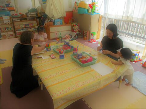 作品を作っているところです。