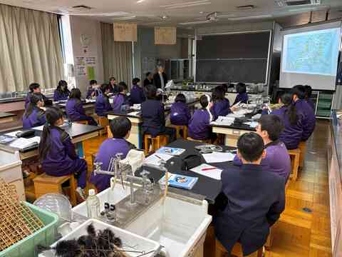 理科出前授業の様子