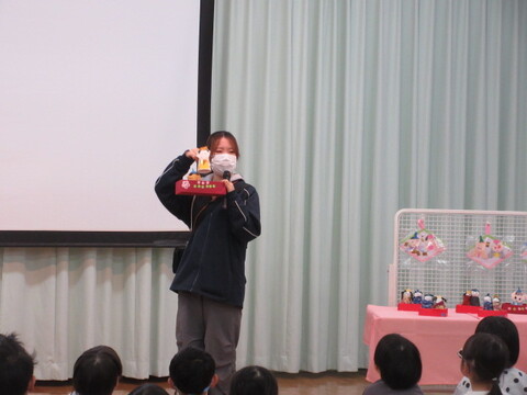 ひな人形