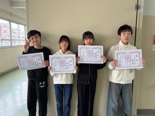 7