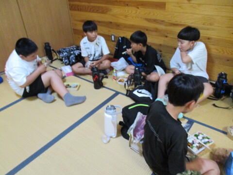 9izu6