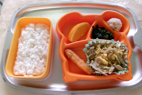弁当給食