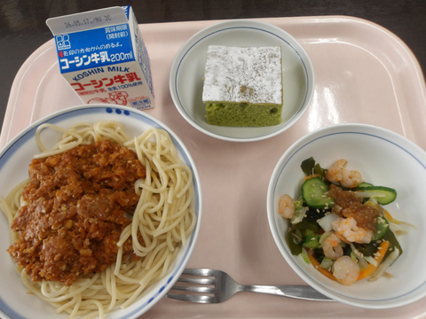 給食
