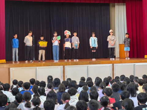 全校朝会