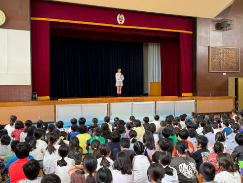 全校朝会
