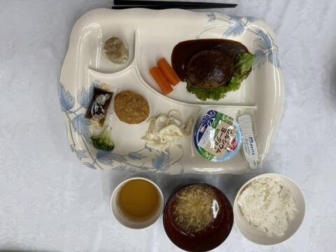 夕食
