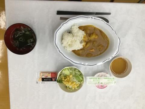 夕食