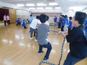 土曜参観綱引き