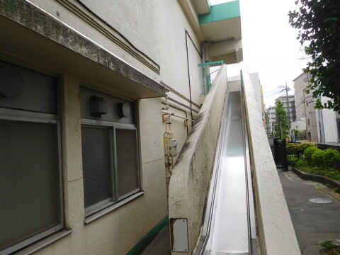 非常用滑り台