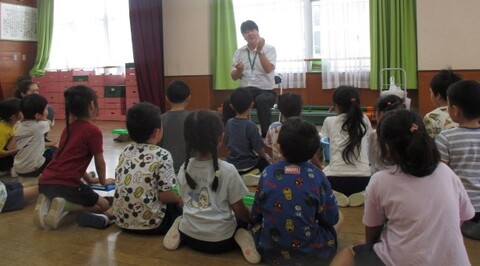 園長先生に育て方やオスメスの違いなどを聞きました。