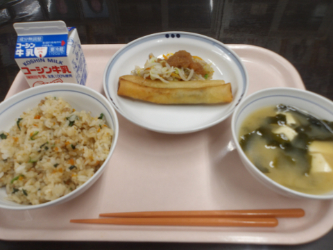 給食