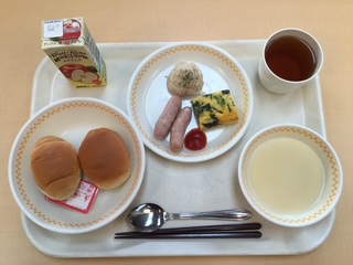 朝食